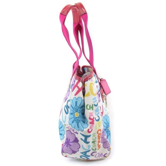 GUC Coach Graffiti Daisy Multi-Color Florals, Pink Nylon Shoulder Bag/Tote - Picture 13 of 16